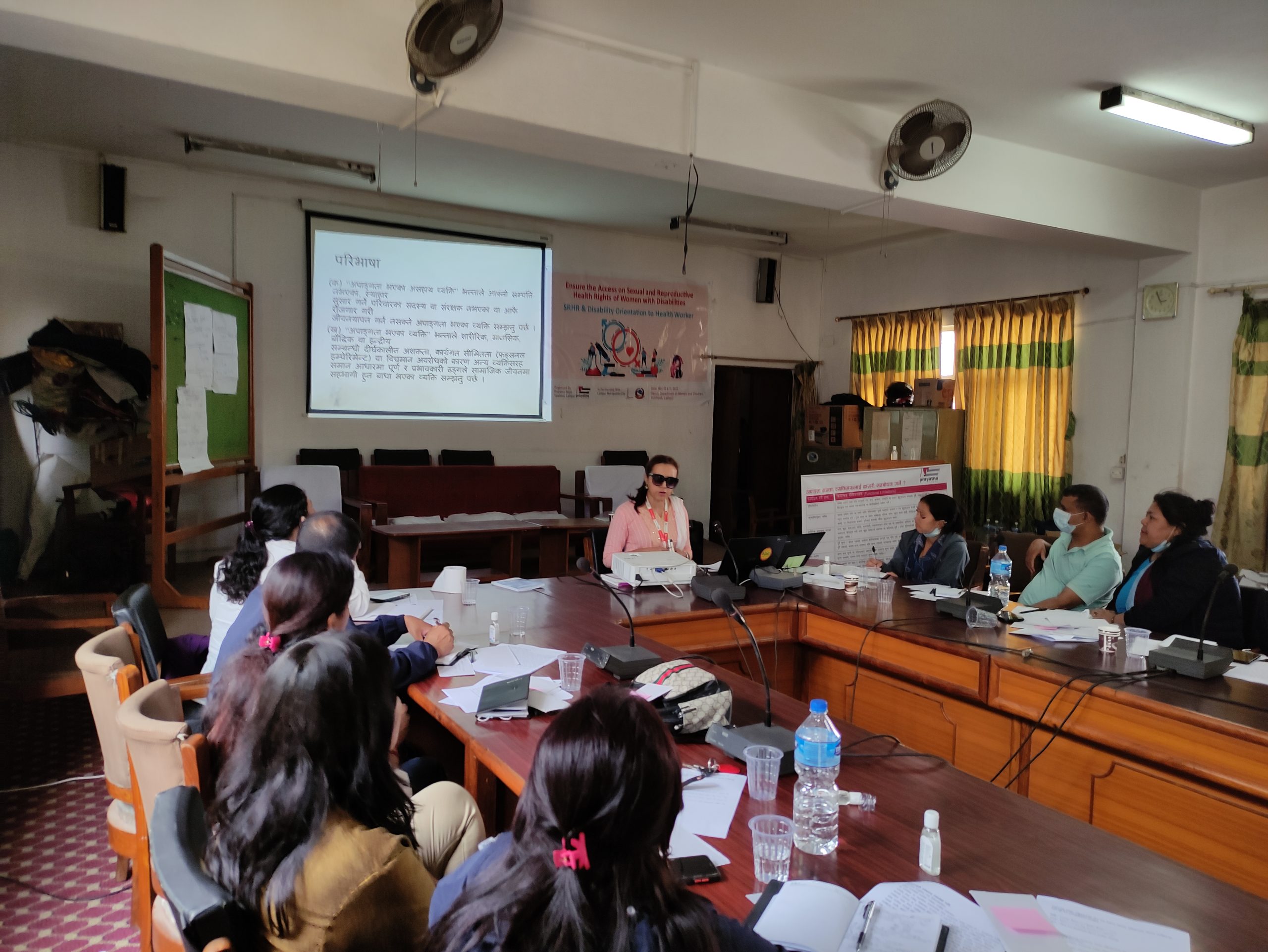 Ms Sarita lamichhane giving her presentation to health workers